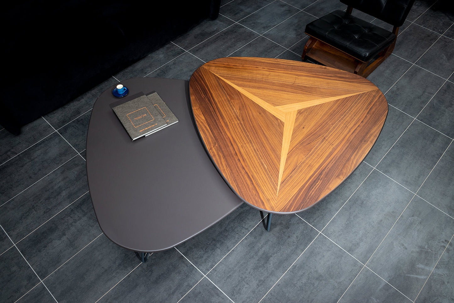 Bumerang Veneered