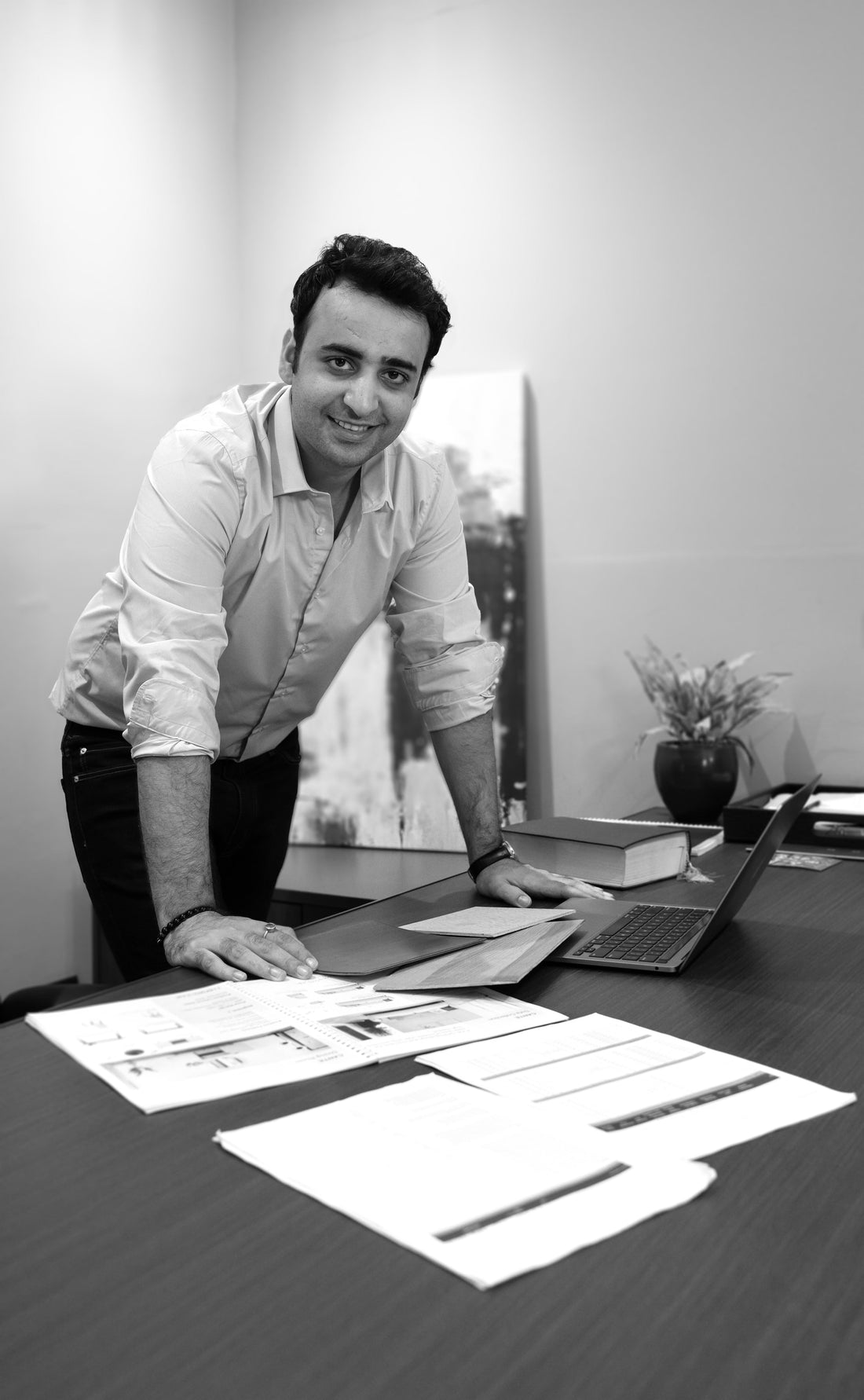 5 Questions Everyone Asks Before Buying Luxury Furniture in Delhi (2026 Guide)