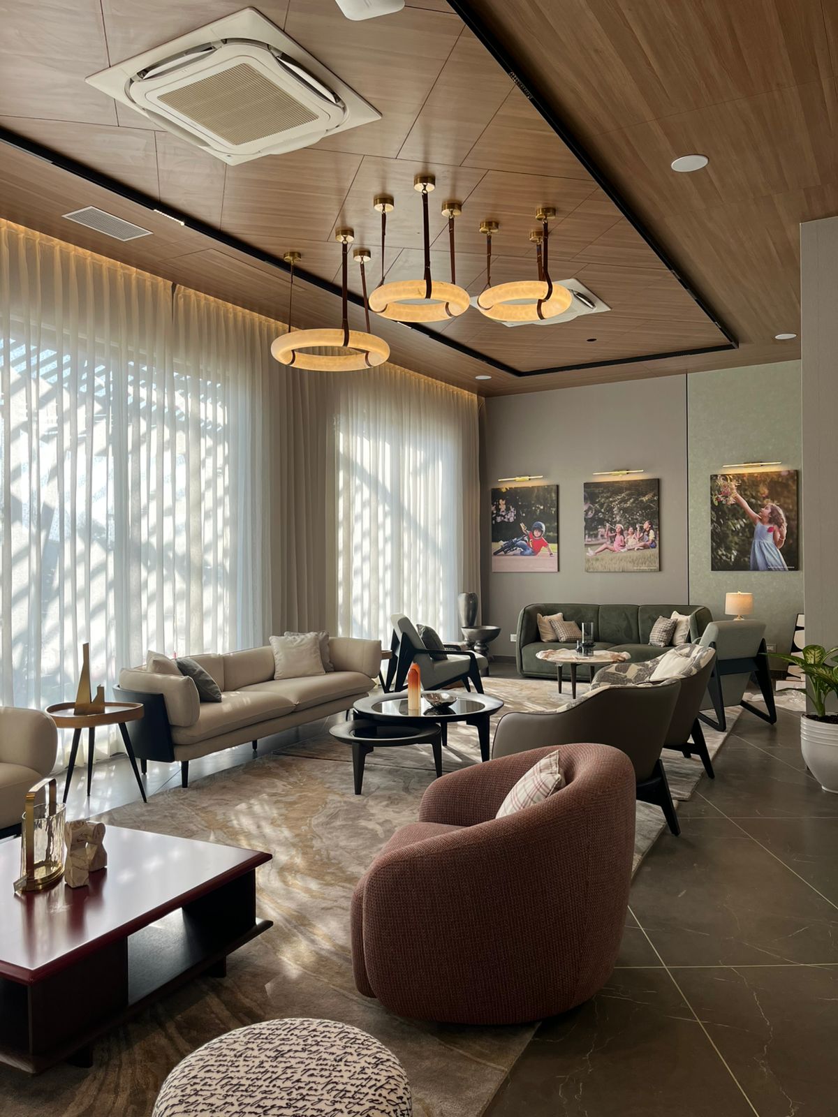 Import Furniture from China to India: A Luxury Homeowner’s Guide to Global Furniture Sourcing