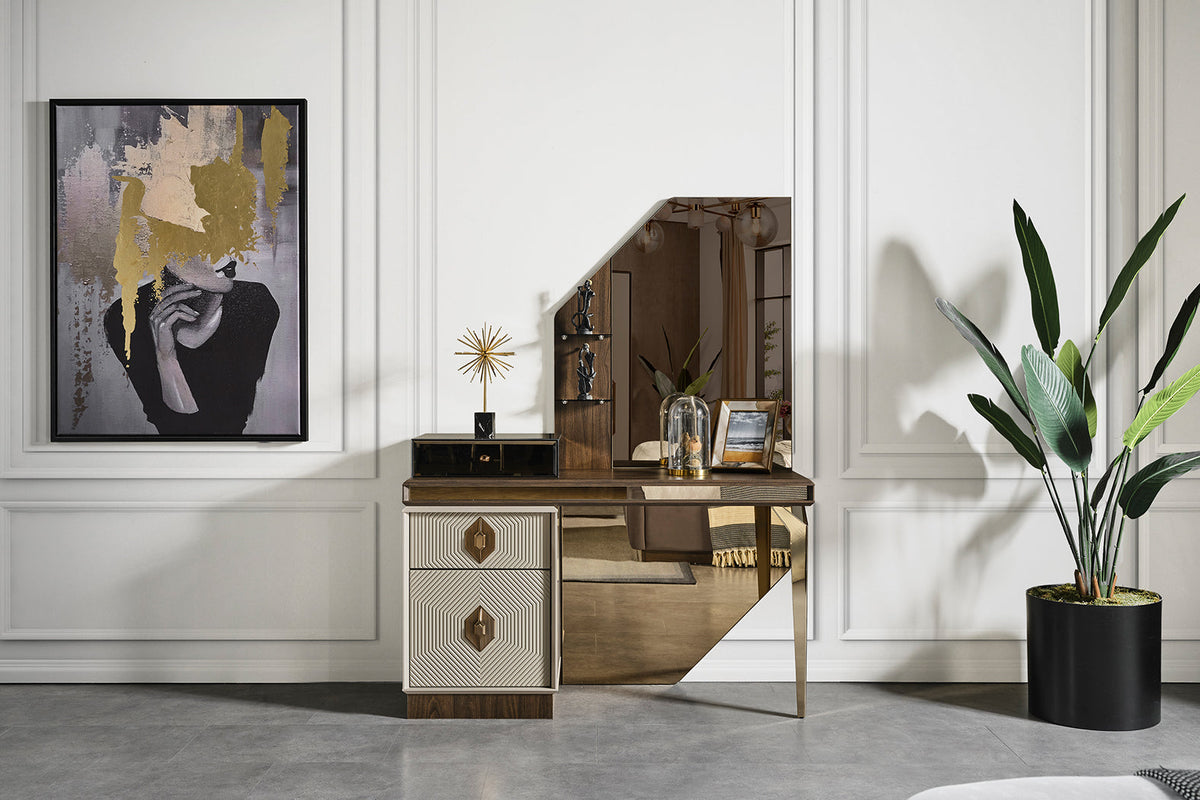 dressing table with mirror at MG Road Sultanpur showroom