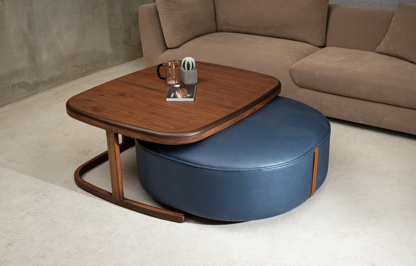 Astral Center with pouf