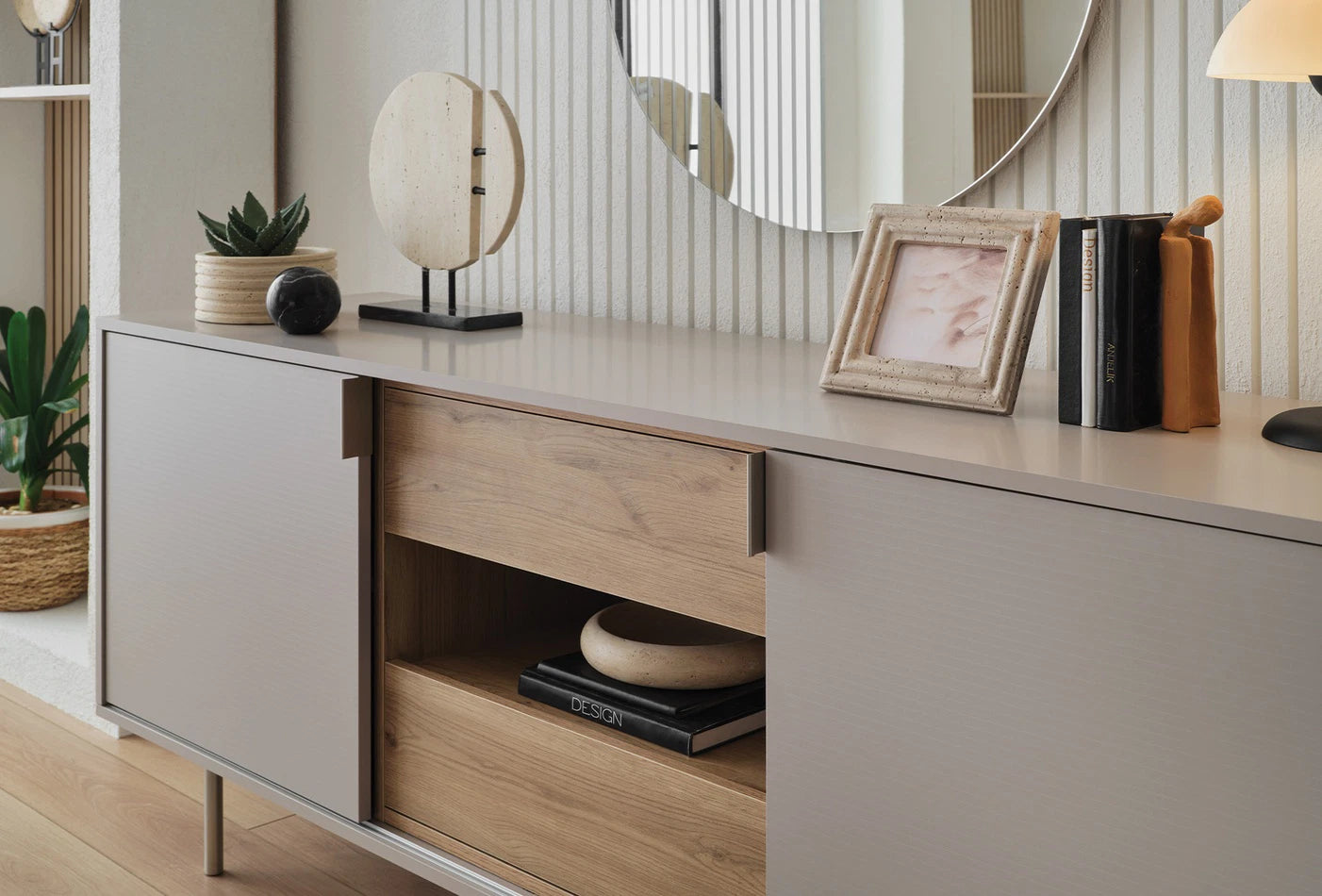 Cante Console