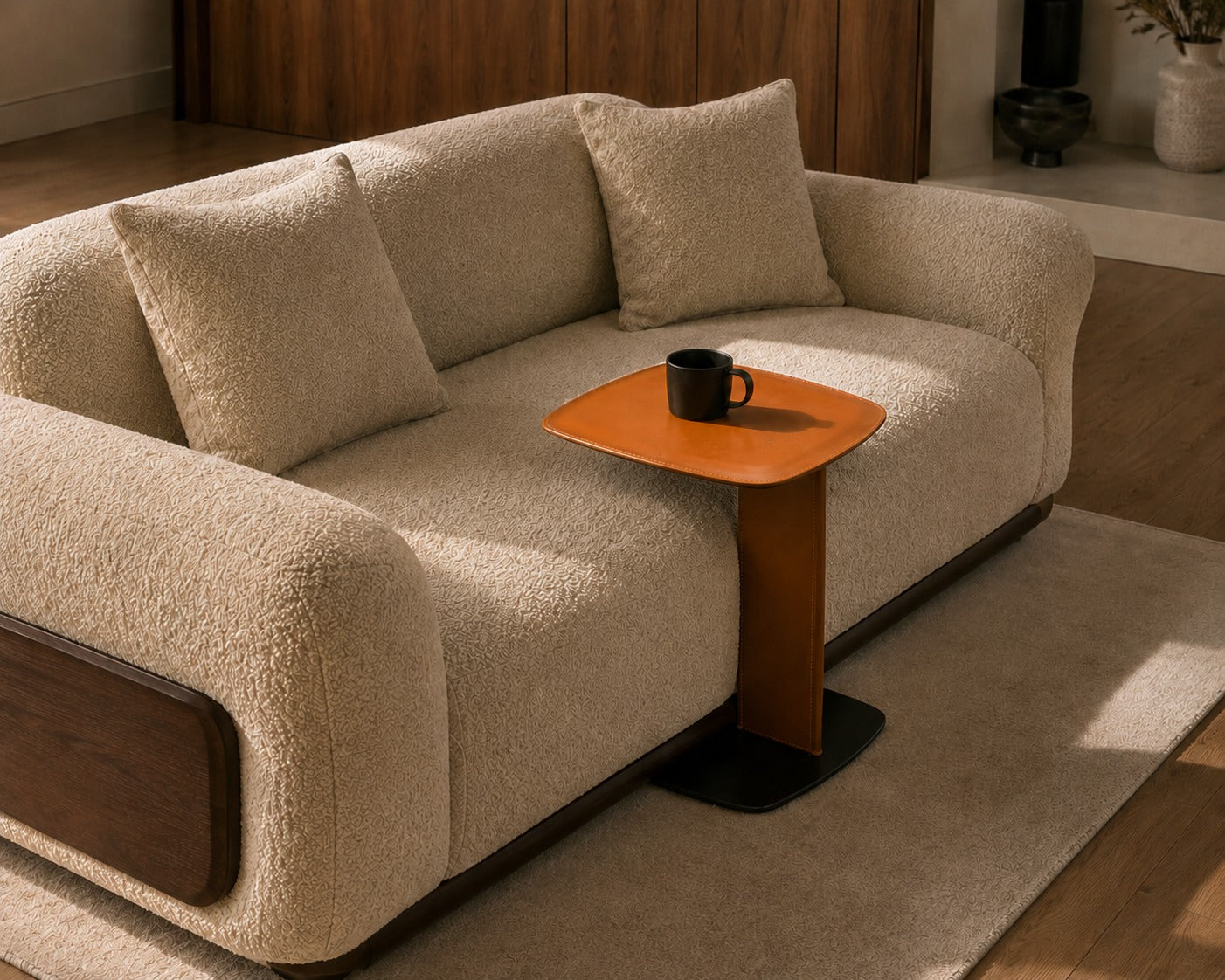 NIKOS Side Table