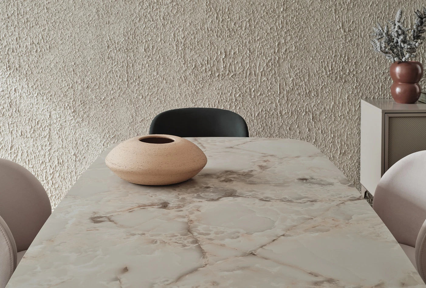 Hera Dining Set