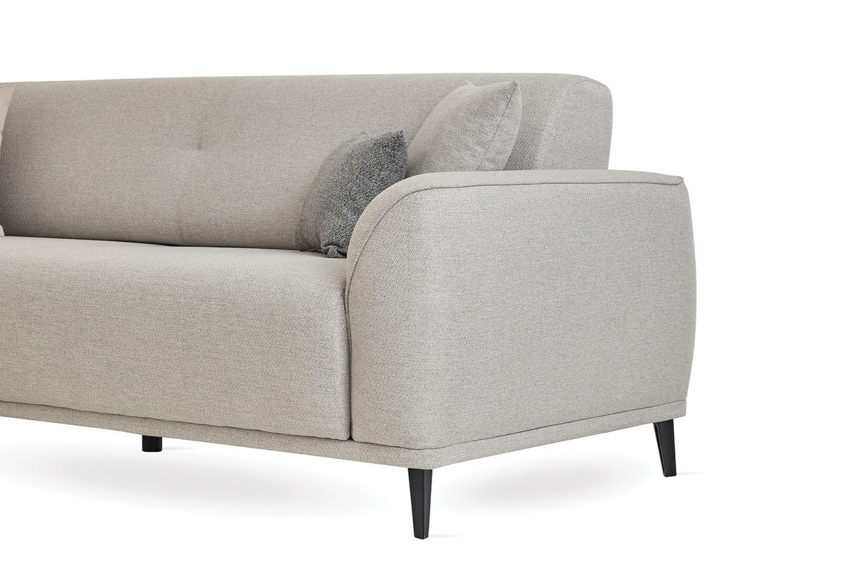 Cante 3-seater upholstered arm and black leg detail