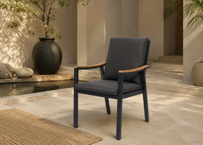 Rover-chair in Noida Sculptural Patio – lifestyle view